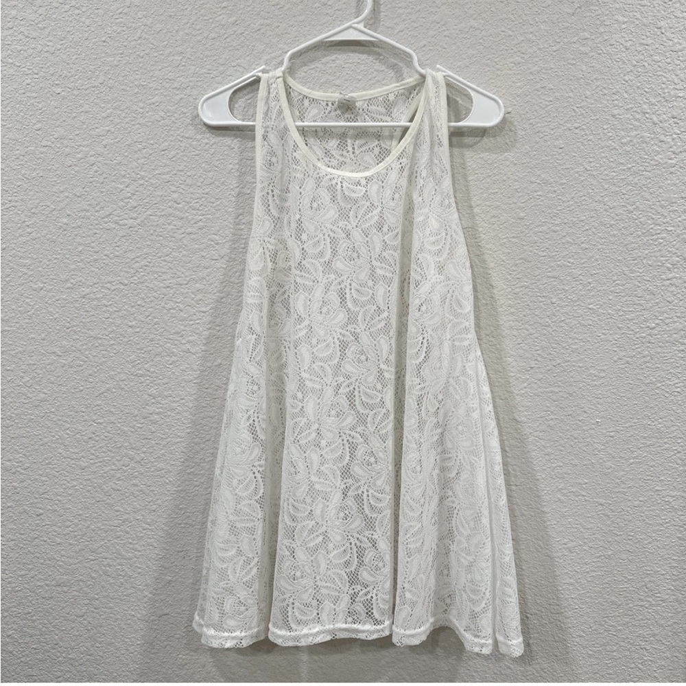 West Loop Cream Lace Chemise with Scalloped Edges